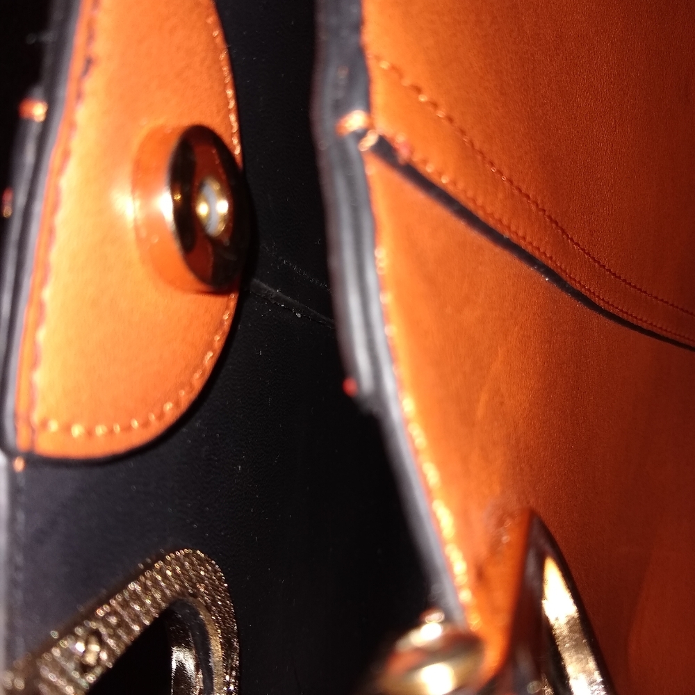 Bag - Picture 2 of 5